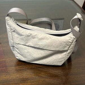 lululemon sling bag